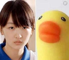 娱乐圈吃瓜明星代号小黄鸭,娱乐圈神秘明星的华丽蜕变之路